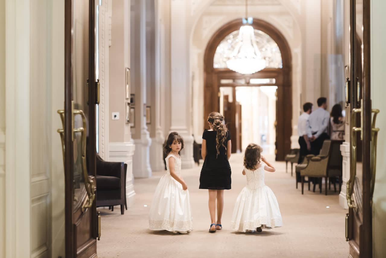 De nombreux enfants à la cérémonie de mariage au Beaurivage Palace à Lausanne