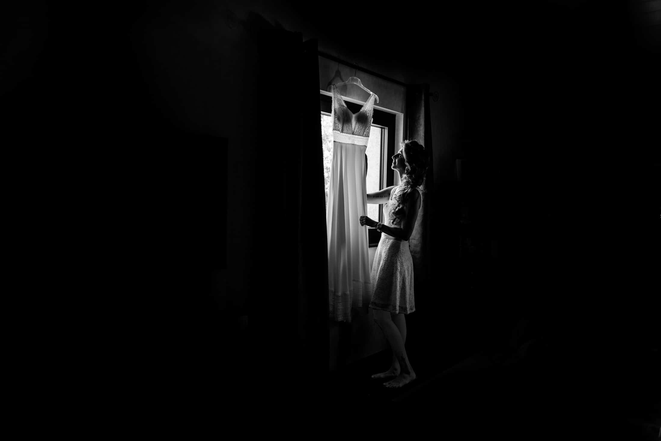 La mariée dans l'ombre, avant la lumière
