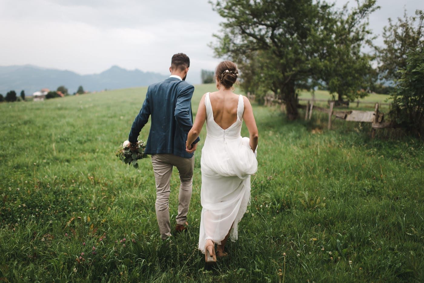 Petit shooting de couple en extérieur en Gruyère
