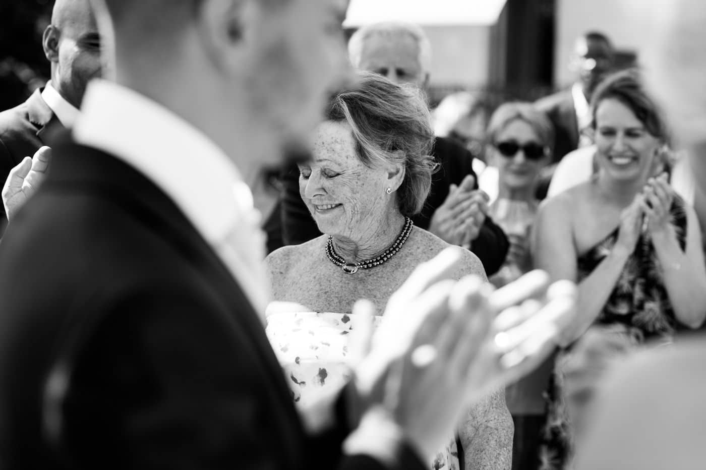 Cérémonie laïque au bord du Léman