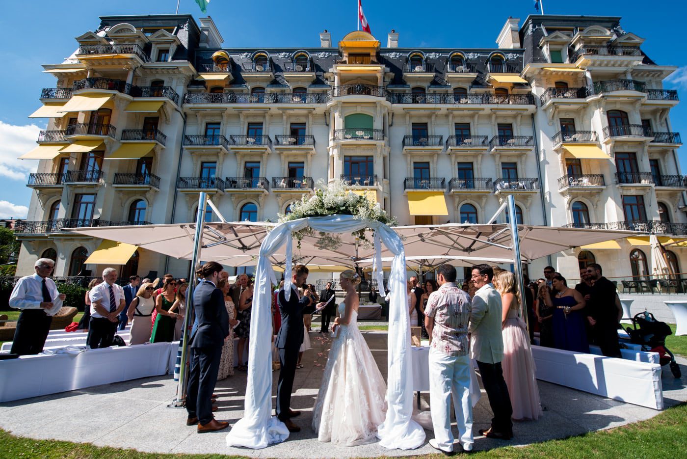 Cérémonie laïque au Beaurivage