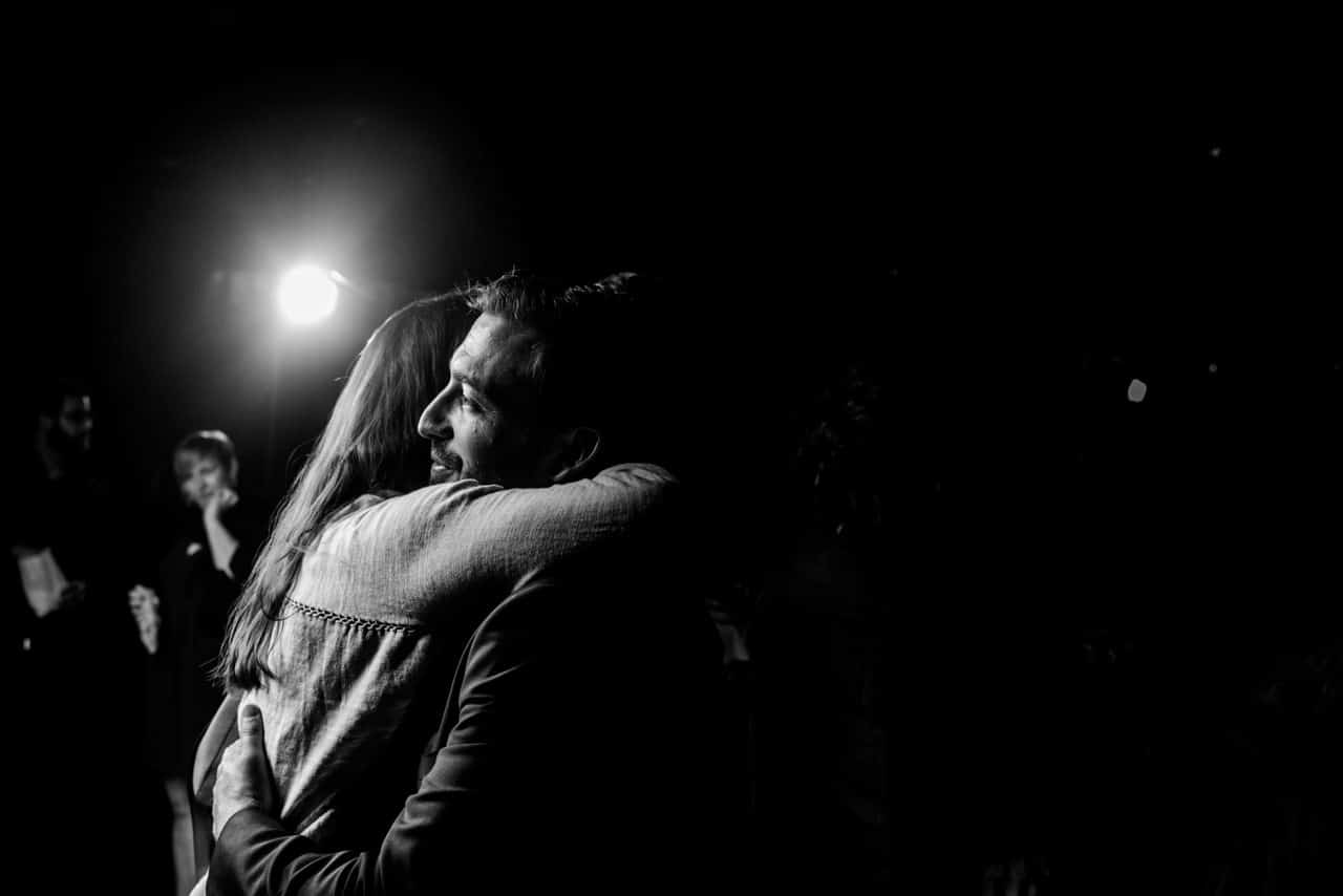 Emotion de mariage dans l'ombre du chapiteau Emotion de mariage dans l'ombre du chapiteau