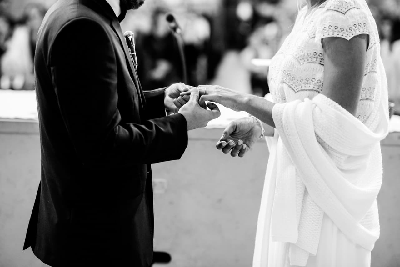 Echange de bagues Echange de bagues à l'Eglise de La Tour-de-Trême