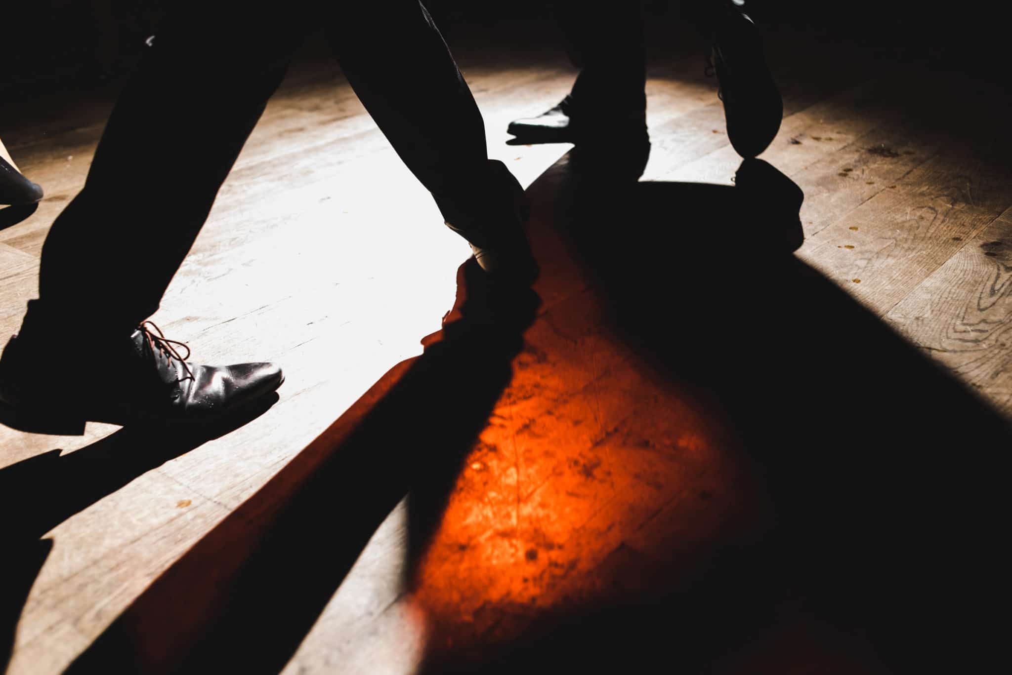Jeu d'ombre et de lumière sur la piste de danse du Grand-Hôtel du Lac