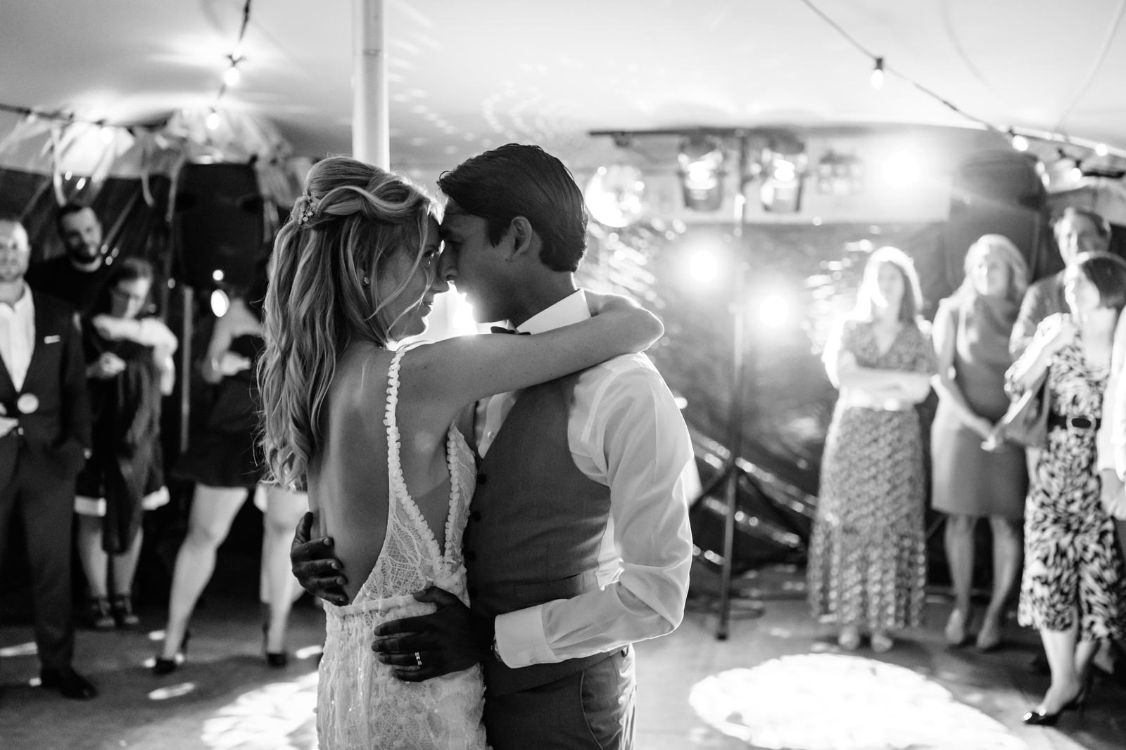 Photo de Alexandre Bourguet. Mariage au Golf de Bonmont près de Lausanne
