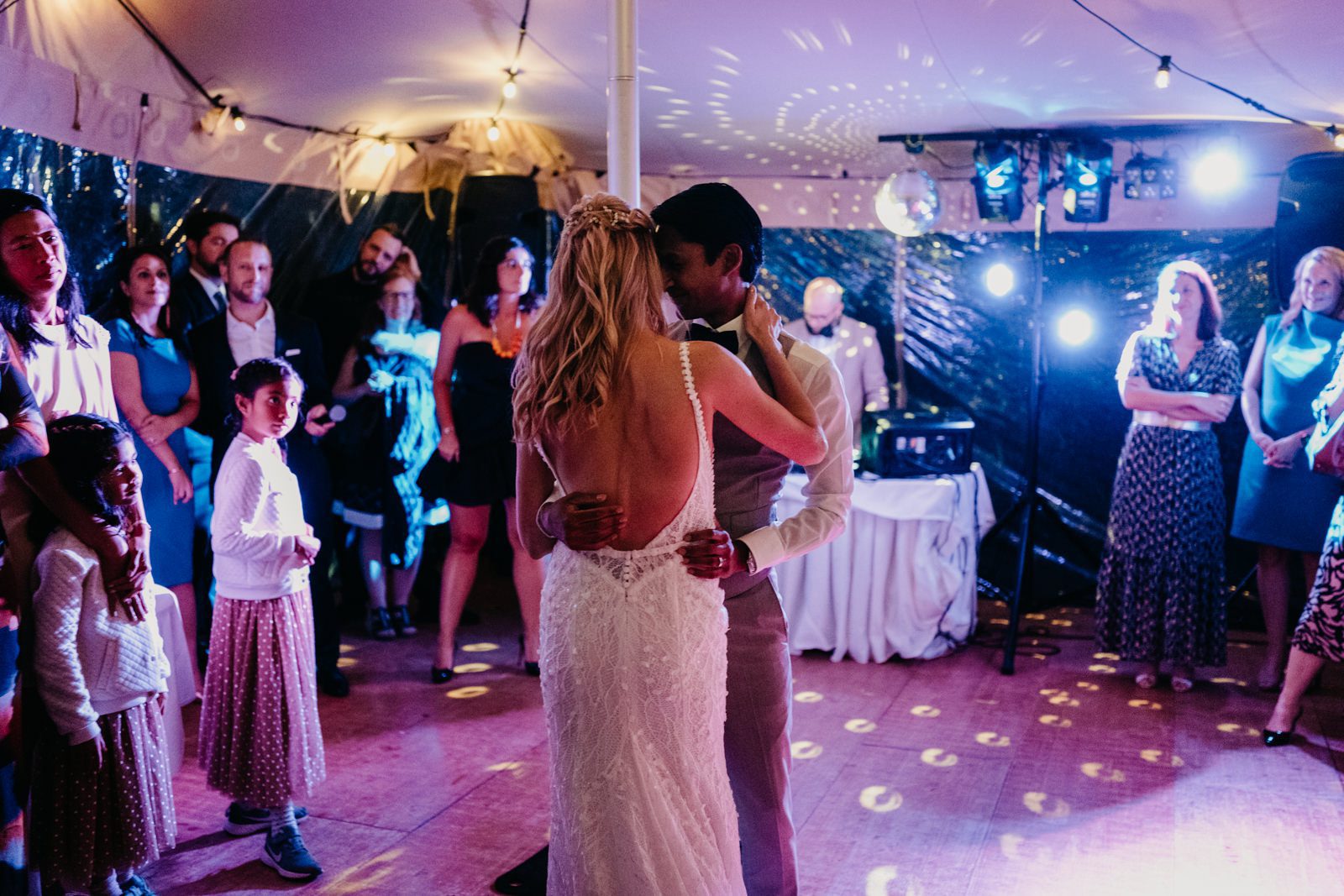 Photo de Alexandre Bourguet. Mariage au Golf de Bonmont près de Lausanne