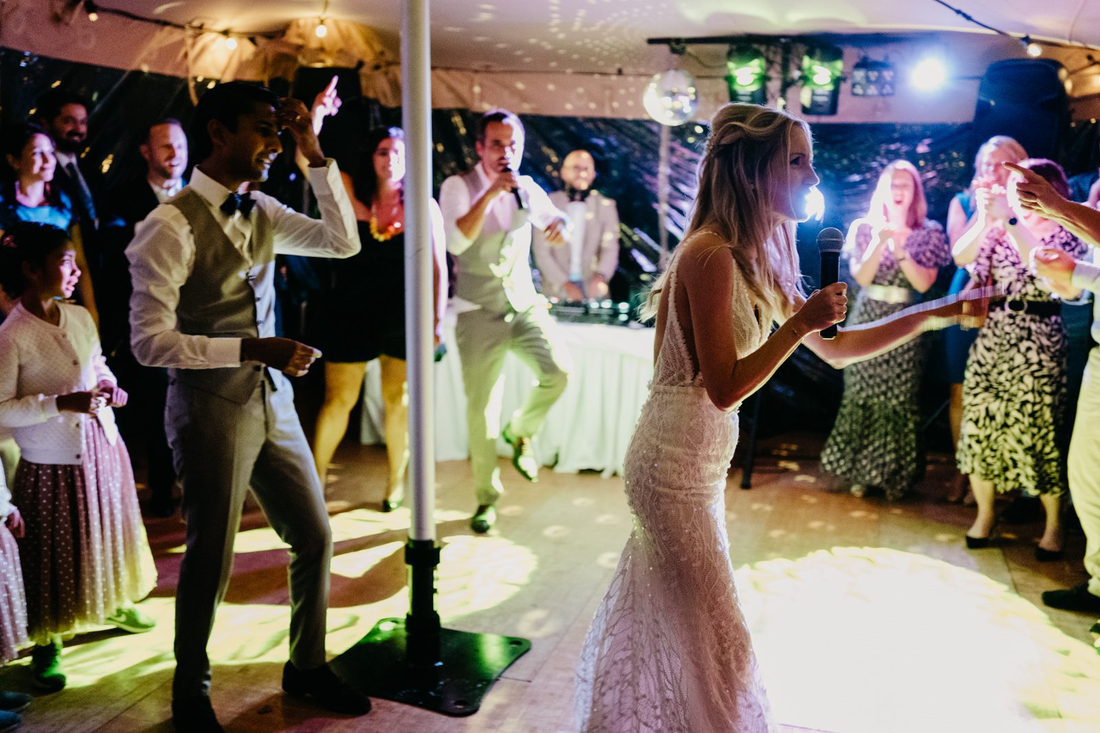 Photo de Alexandre Bourguet. Mariage au Golf de Bonmont près de Lausanne