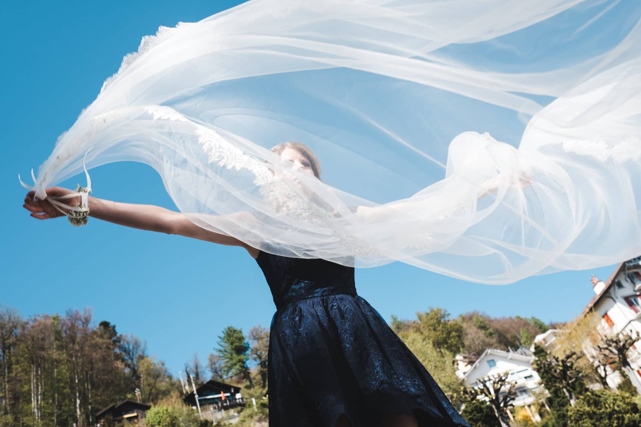 Le chale de la mariée avant la cérémonie